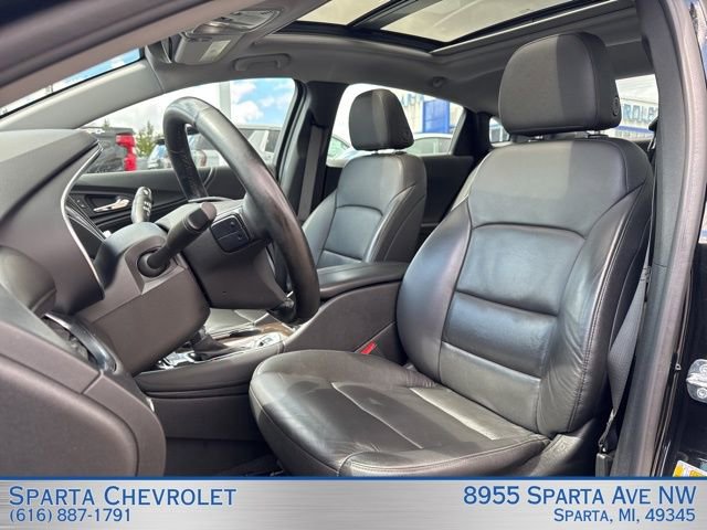 Used 2023 Chevrolet Malibu LT w/ Driver Confidence Package image 11
