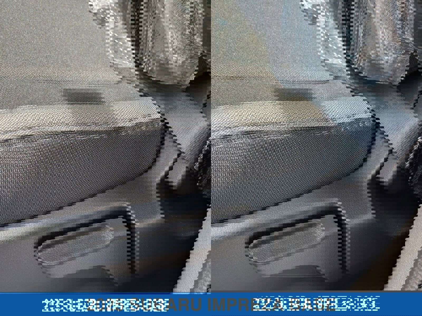 Certified 2025 Subaru Impreza 2.0i image 9