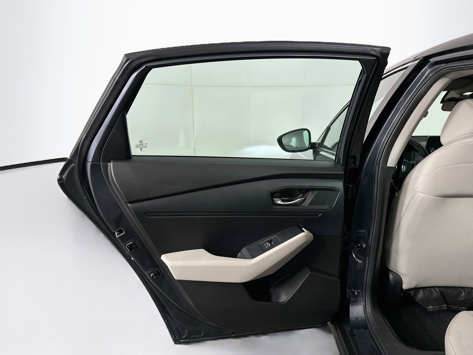 Used 2023 Honda Accord LX image 25