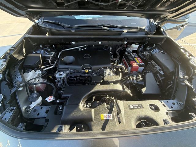 Certified 2019 Toyota RAV4 XLE w/ Convenience Package FWD image 34