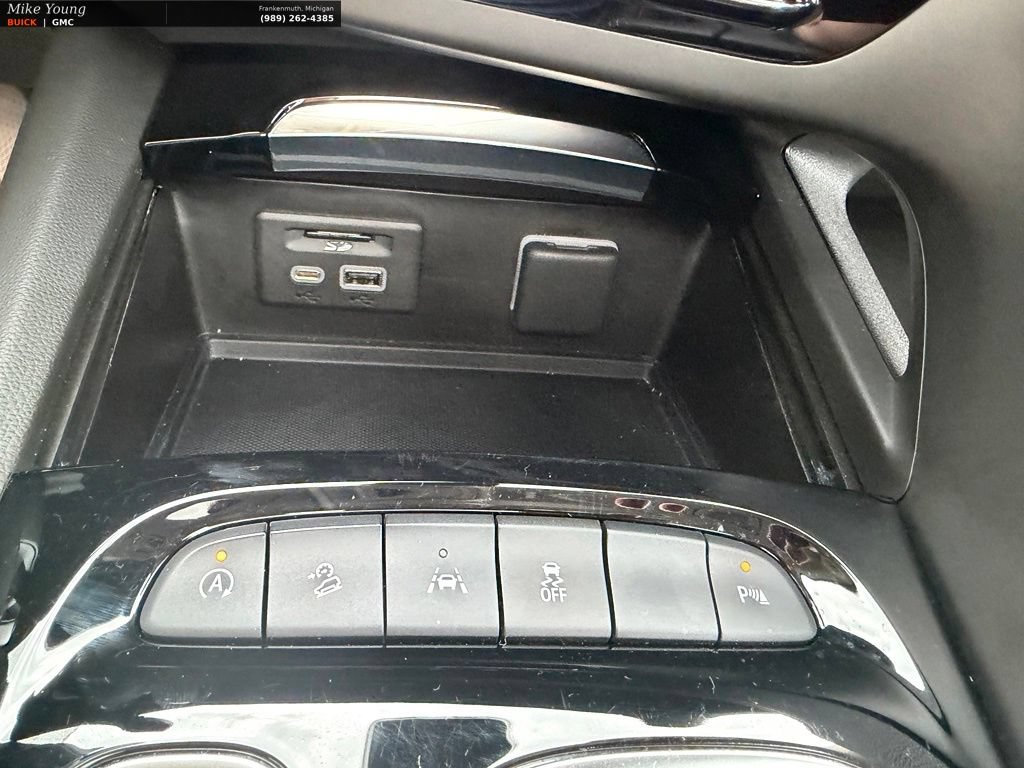 Certified 2023 Buick Envision Essence AWD/4WD image 32
