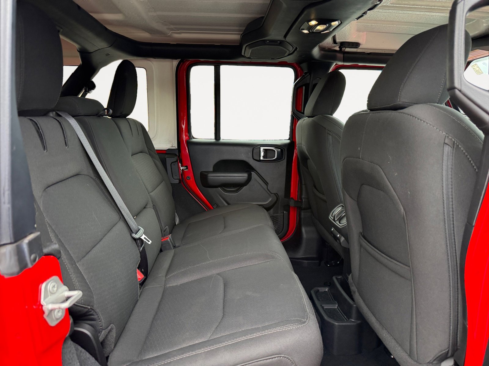 Used 2023 Jeep Wrangler Unlimited image 18