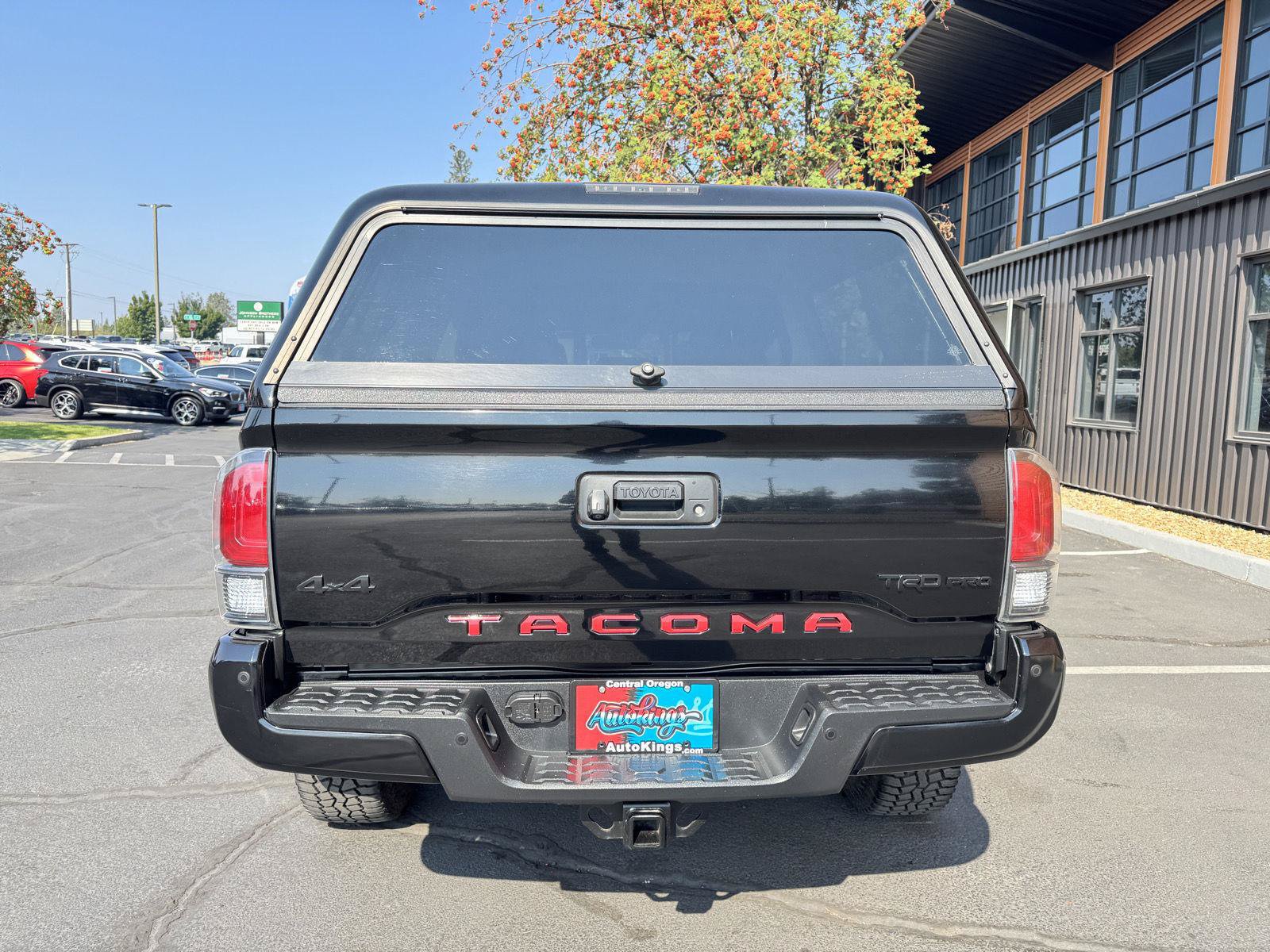 Used 2020 Toyota Tacoma TRD Pro AWD/4WD image 4