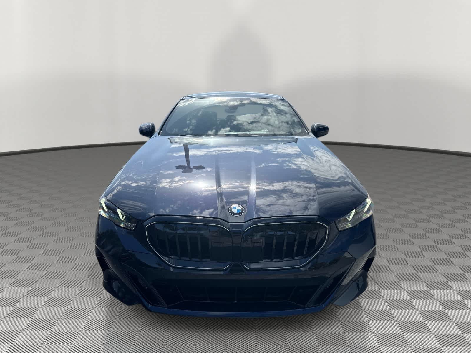 New 2026 BMW 530i w/ M Sport Package RWD image 8