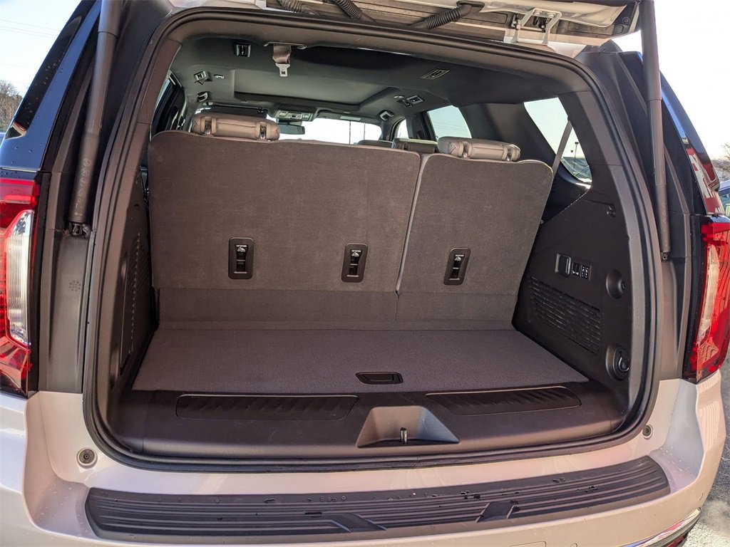 Certified 2023 GMC Yukon SLT w/ SLT Premium Package image 24