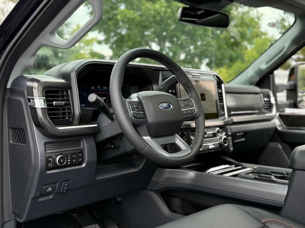 New 2026 Ford F350 Lariat w/ Black Appearance Package AWD/4WD image 13