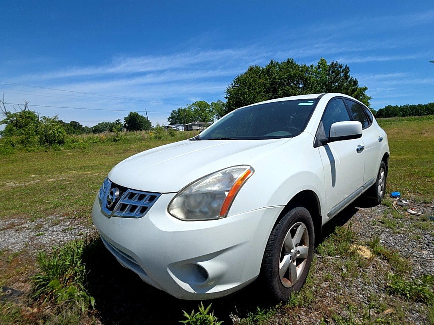Used 2013 Nissan Rogue S w/ Special Edition Pkg FWD image 1