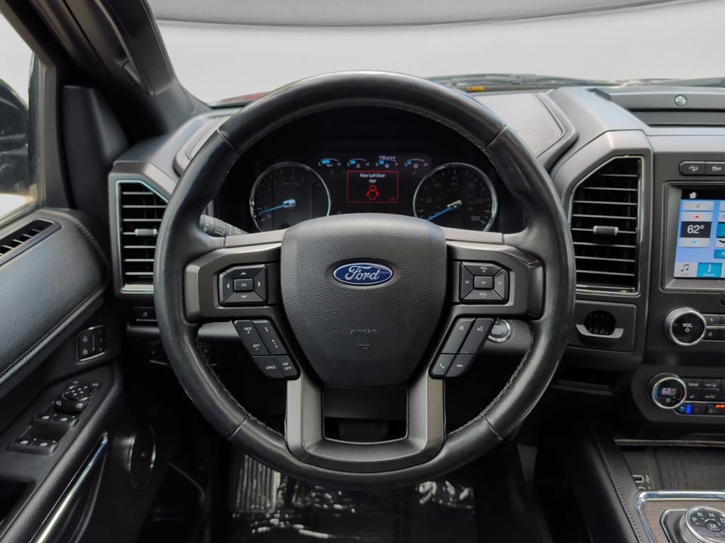 Used 2019 Ford Expedition Limited w/ Equipment Group 301A AWD/4WD image 11