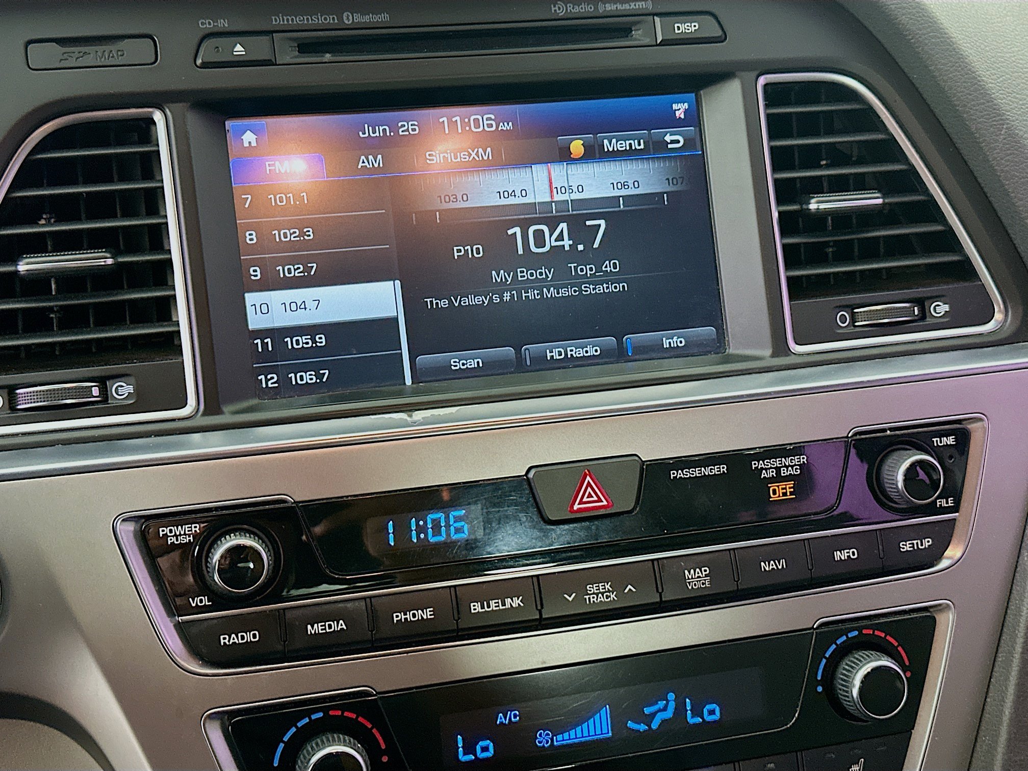 Used 2015 Hyundai Sonata Sport w/ Option Group 04 FWD image 21