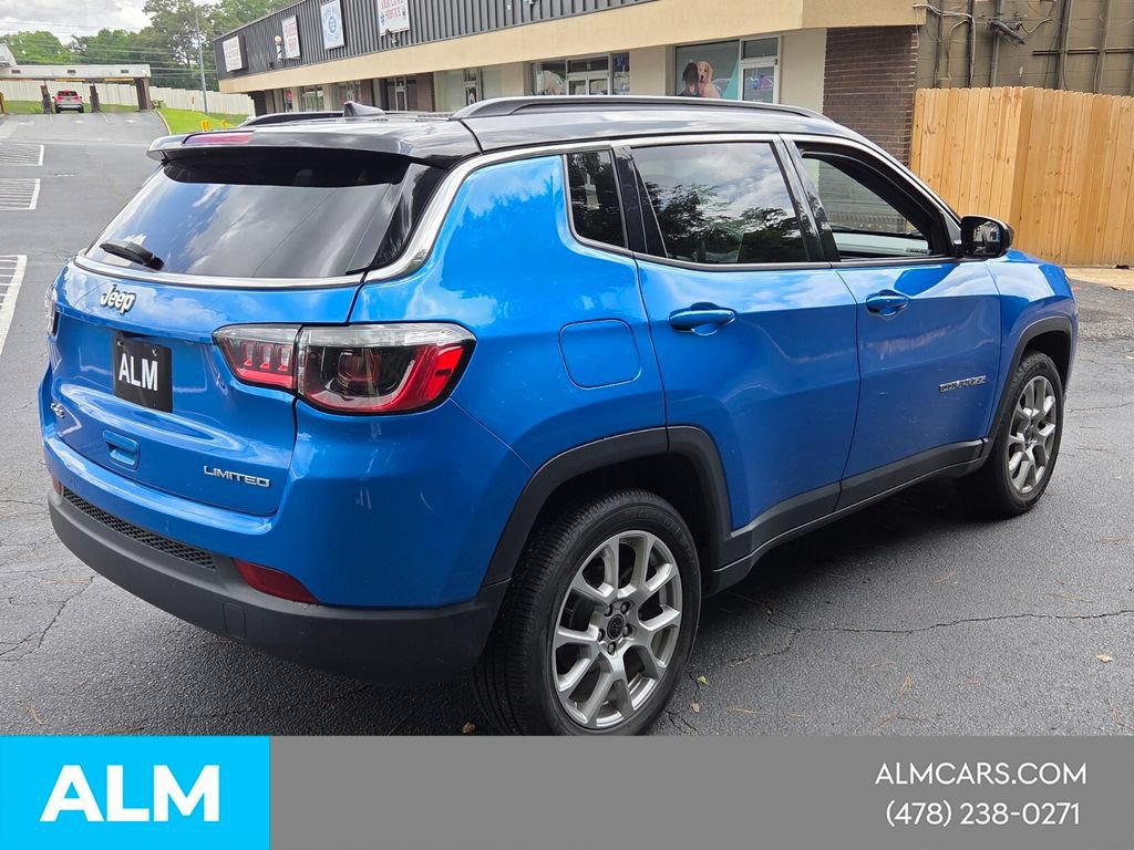 Used 2025 Jeep Compass Limited AWD/4WD image 7
