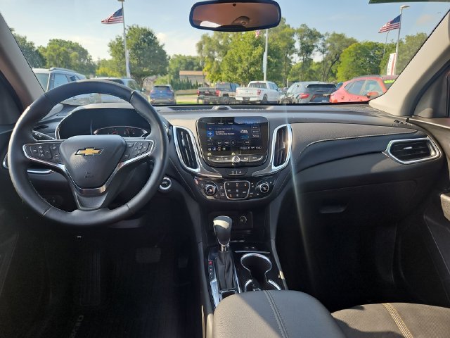 Used 2024 Chevrolet Equinox Premier FWD image 13