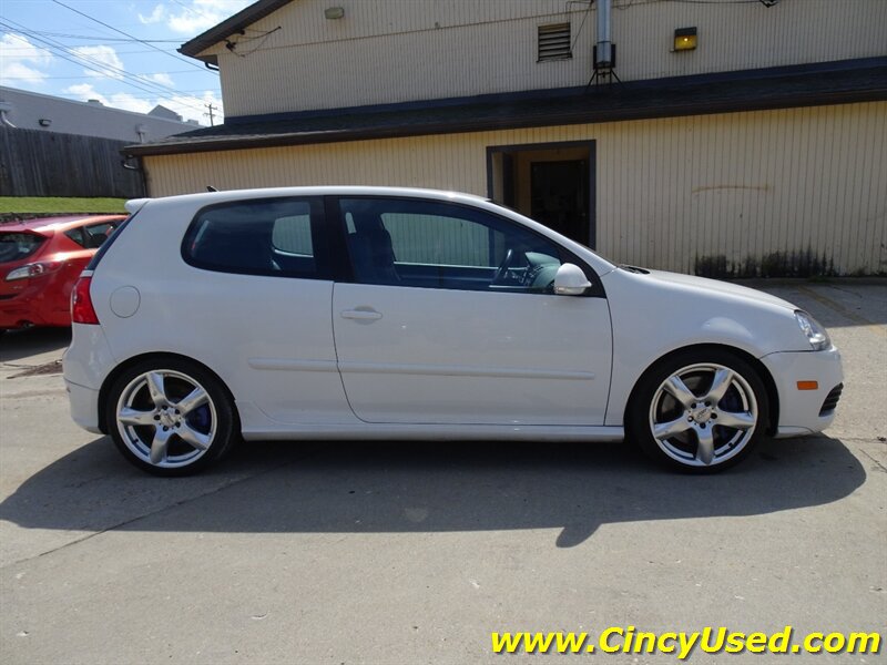 Used 2008 Volkswagen R32 AWD/4WD image 6