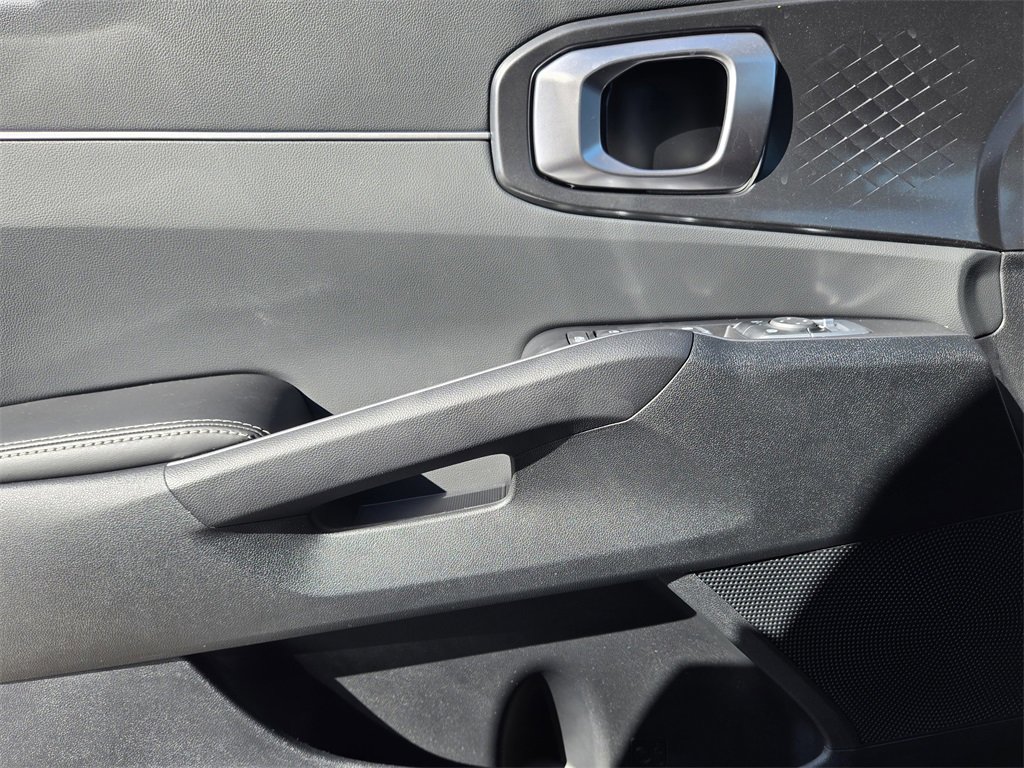 New 2026 Kia Sorento LX image 16