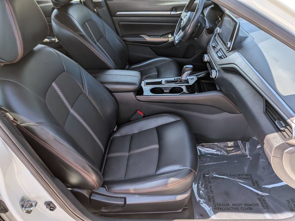 Used 2024 Nissan Altima 2.5 SR FWD image 29