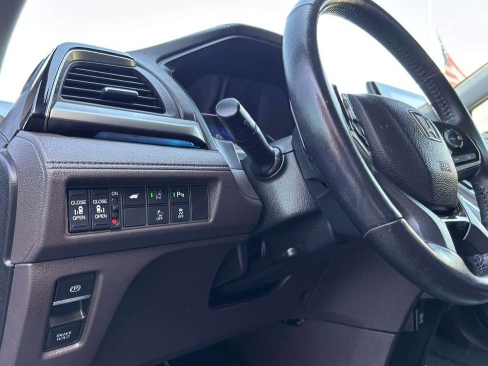 Used 2020 Honda Odyssey Elite image 21