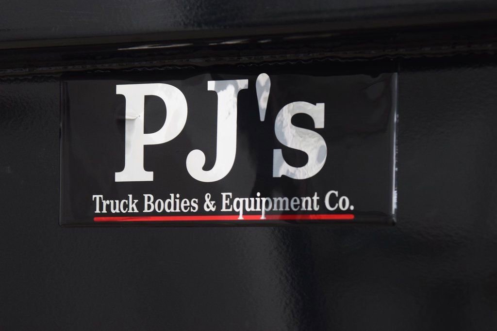 Used 2025 RAM 5500 Tradesman w/ Safety Group image 15
