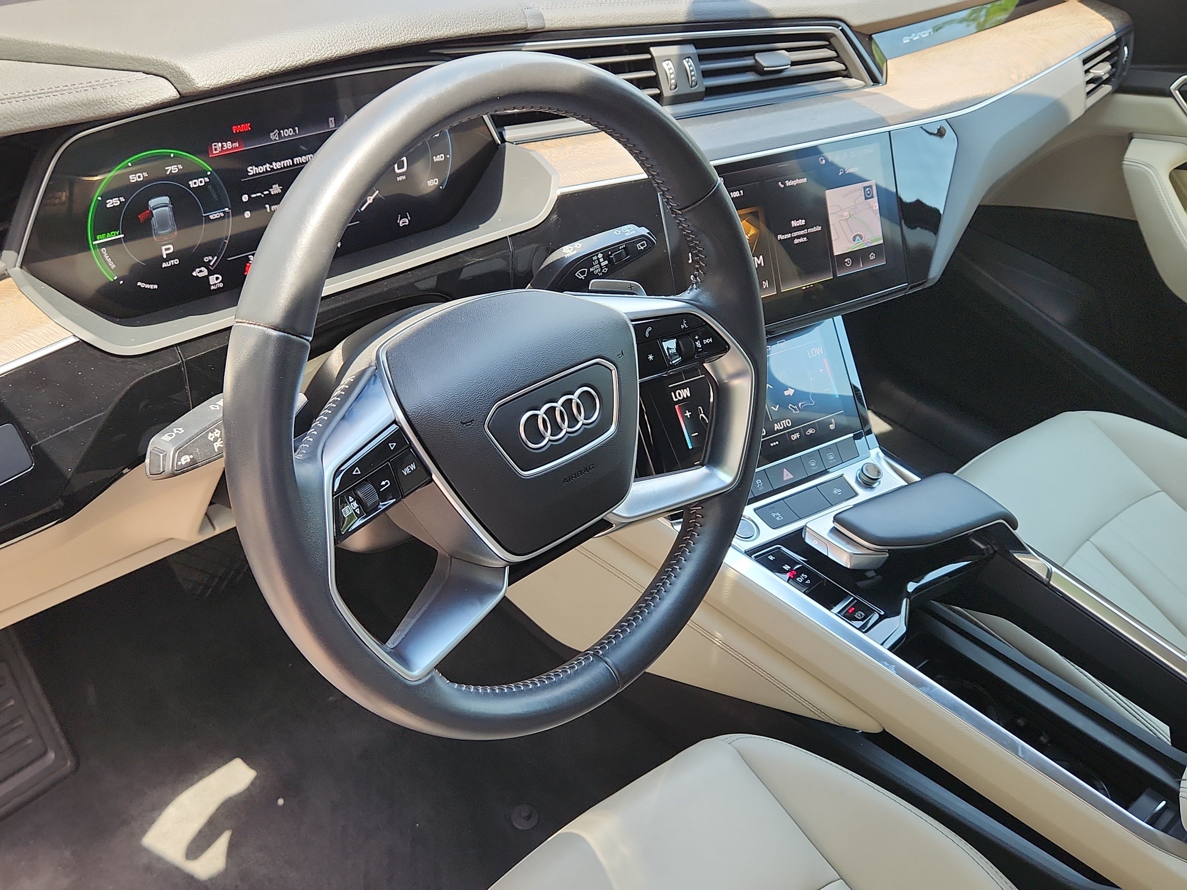 Used 2021 Audi e-tron Premium w/ Convenience Plus Package AWD/4WD image 8