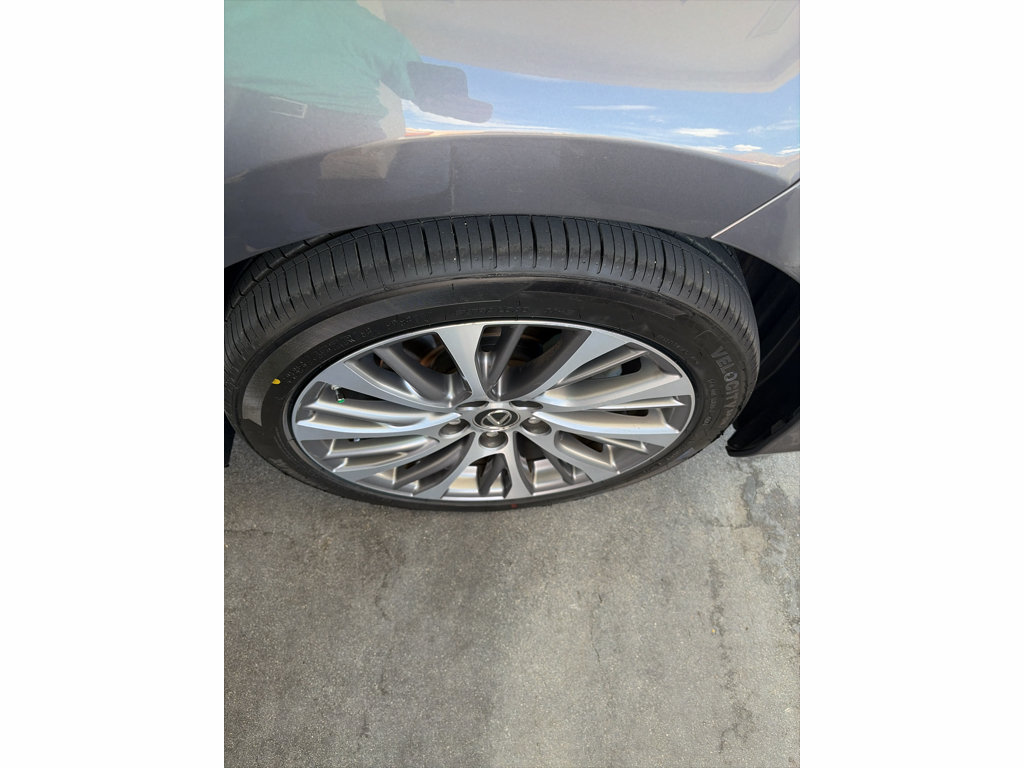 Used 2020 Lexus ES 350 w/ Premium Package FWD image 18