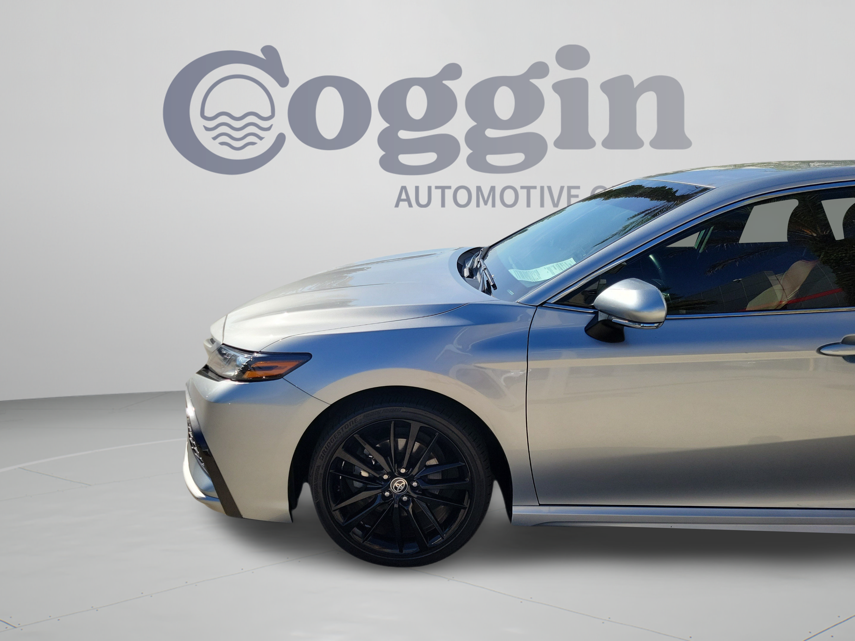 Used 2022 Toyota Camry XSE FWD image 33
