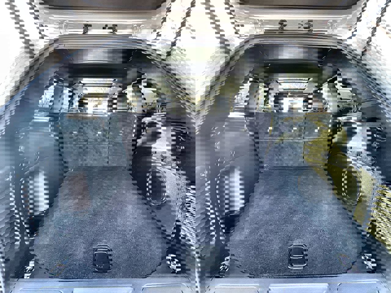 Used 2022 Jeep Grand Cherokee Limited w/ Trailer Tow Group IV image 26