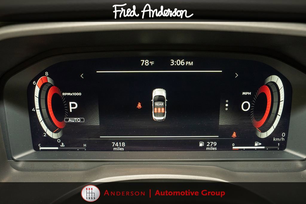 Used 2025 Nissan Rogue Platinum AWD/4WD image 21