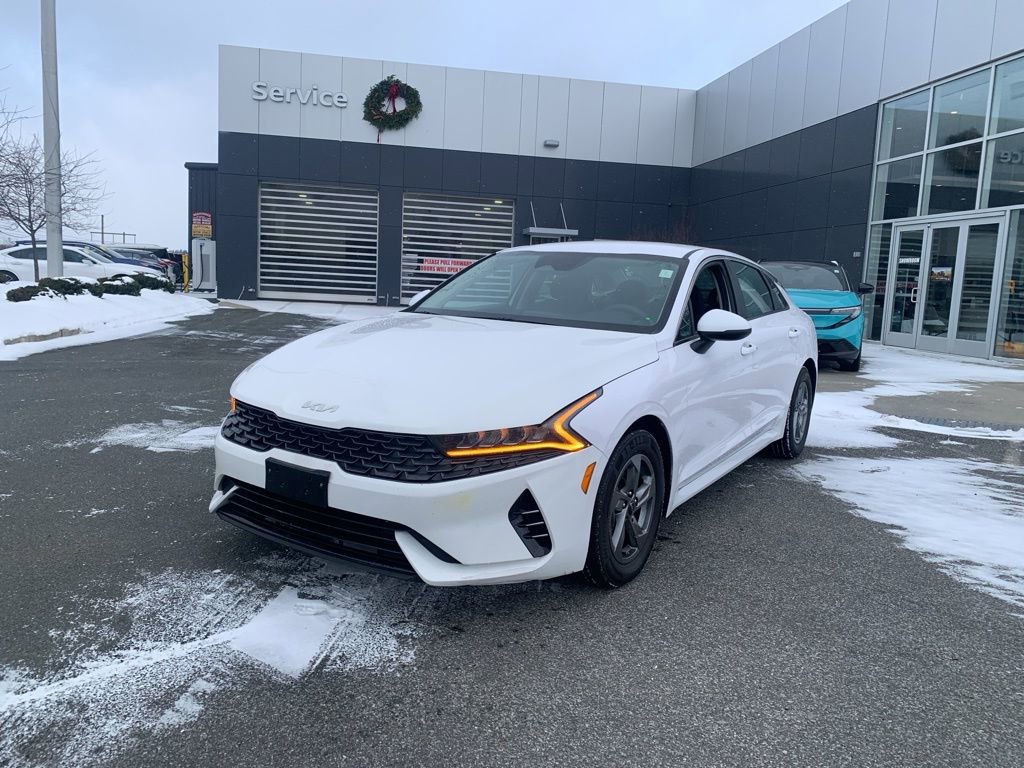 Used 2022 Kia K5 LXS image 3