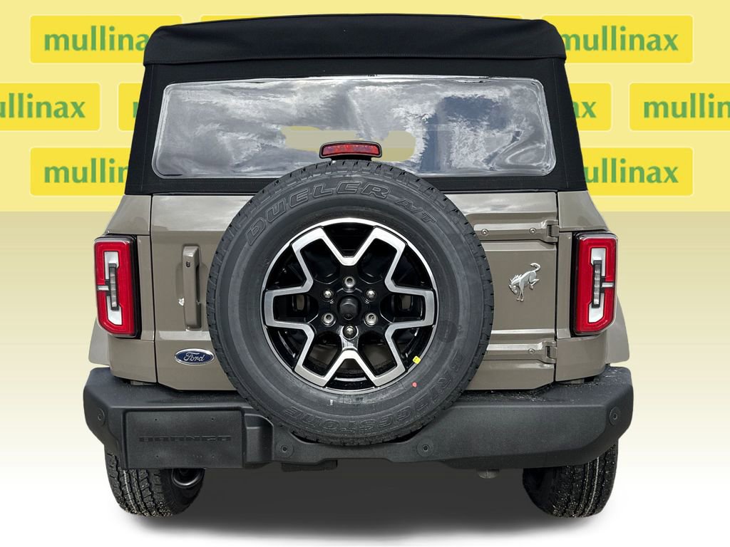 New 2025 Ford Bronco Outer Banks image 14