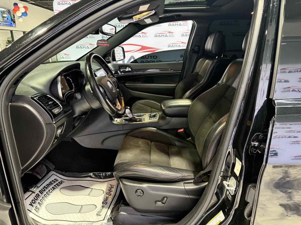 Used 2021 Jeep Grand Cherokee Trailhawk AWD/4WD image 34