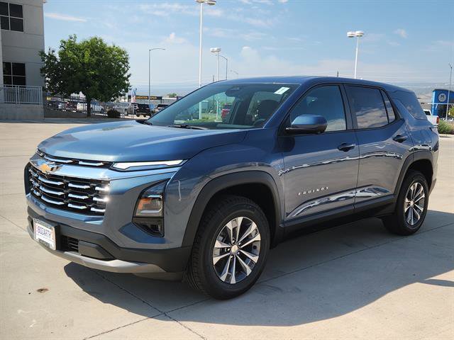 New 2026 Chevrolet Equinox LT w/ Convenience Package II AWD/4WD image 5
