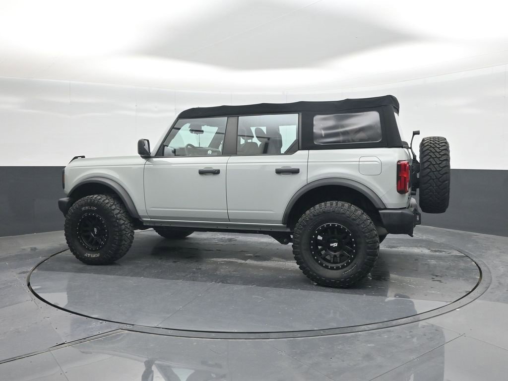 Certified 2022 Ford Bronco Base image 30