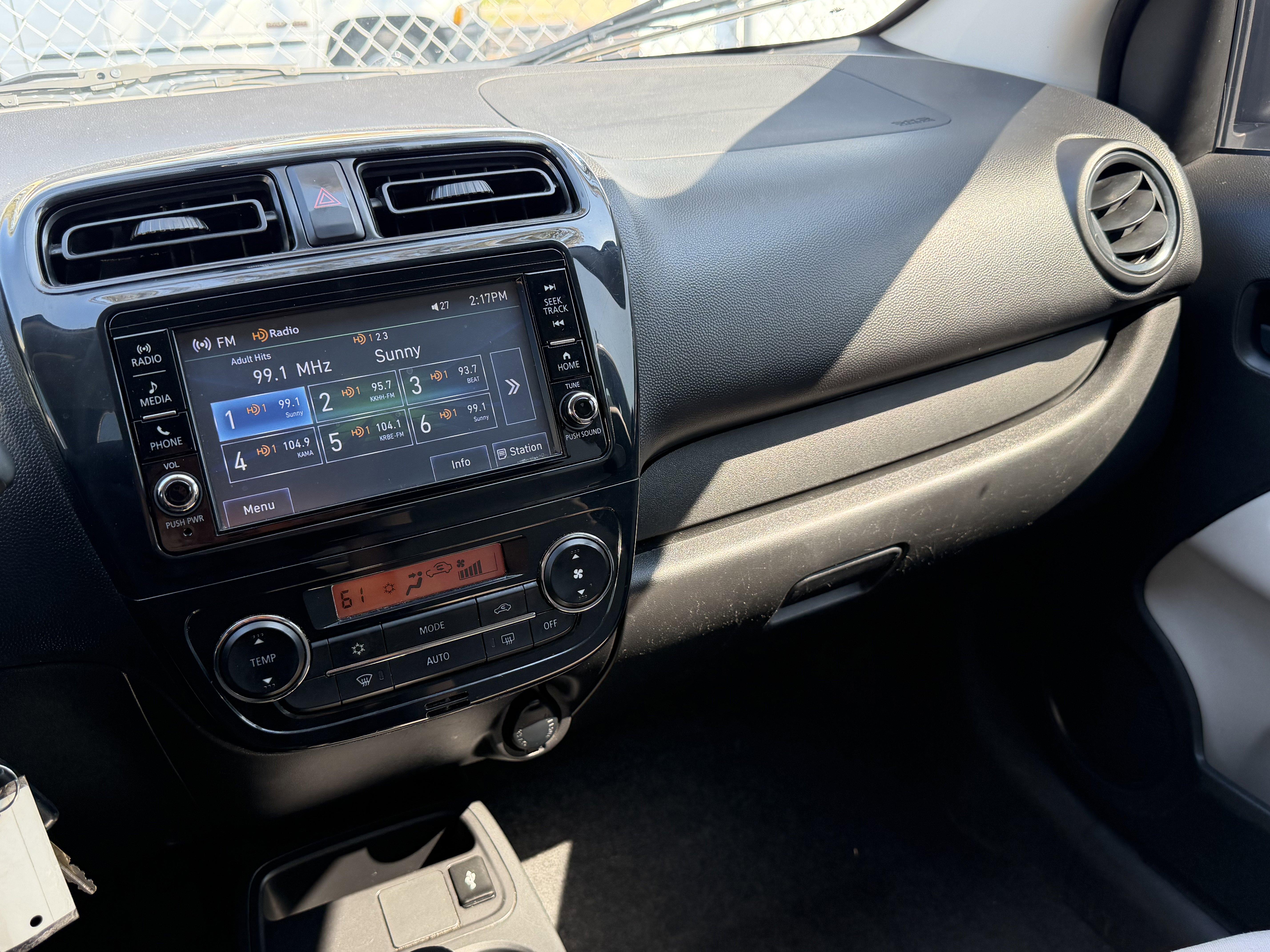 Used 2020 Mitsubishi Mirage G4 ES FWD image 28