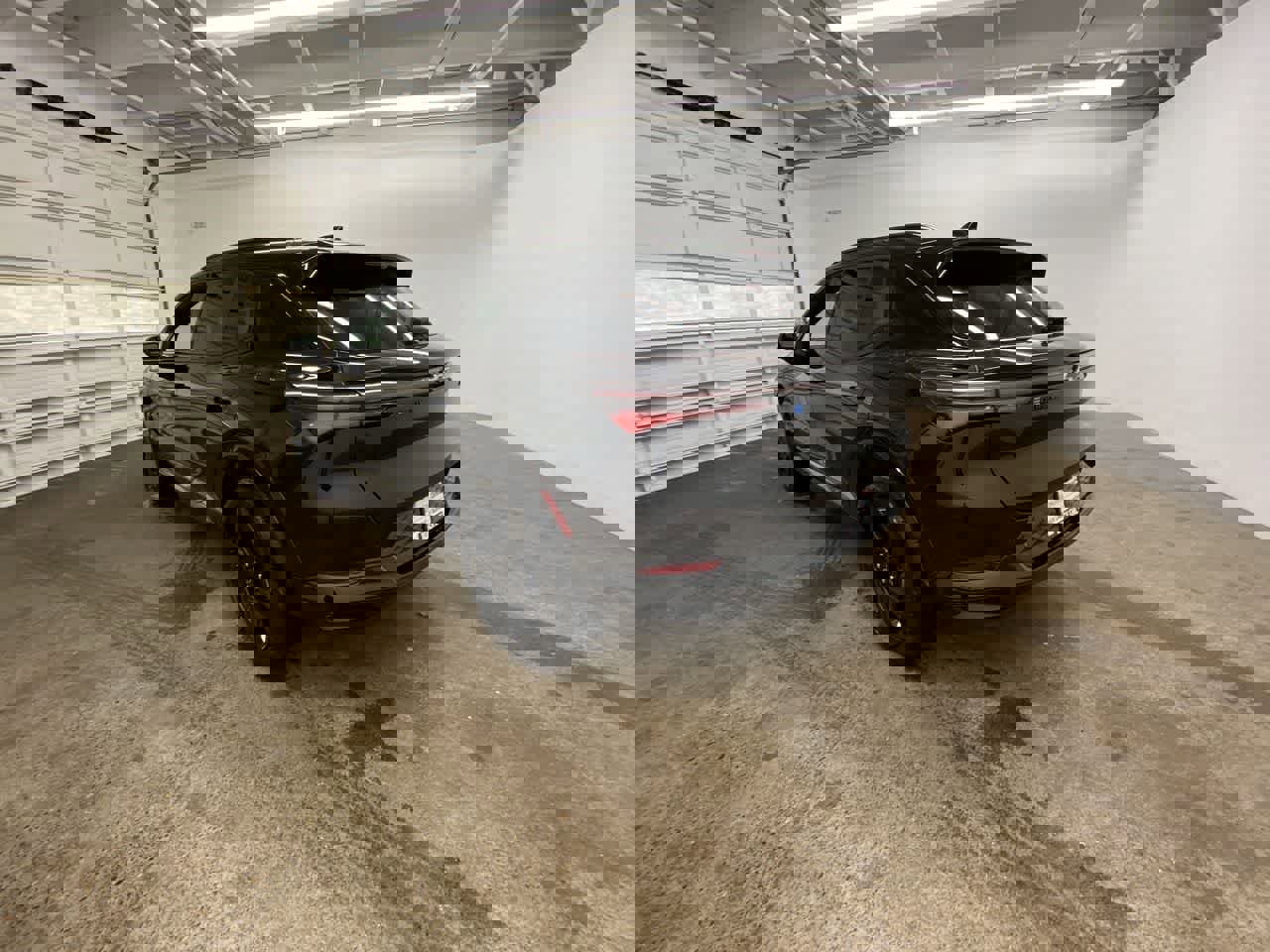 Used 2024 Chevrolet Equinox EV RS image 4