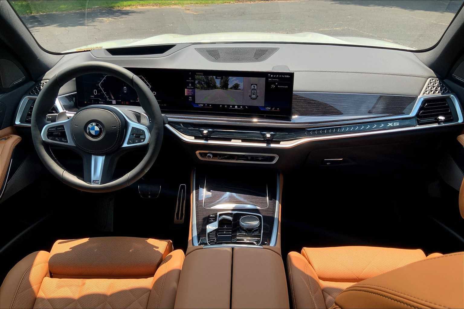 New 2026 BMW X5 sDrive40i w/ M Sport Package RWD image 5