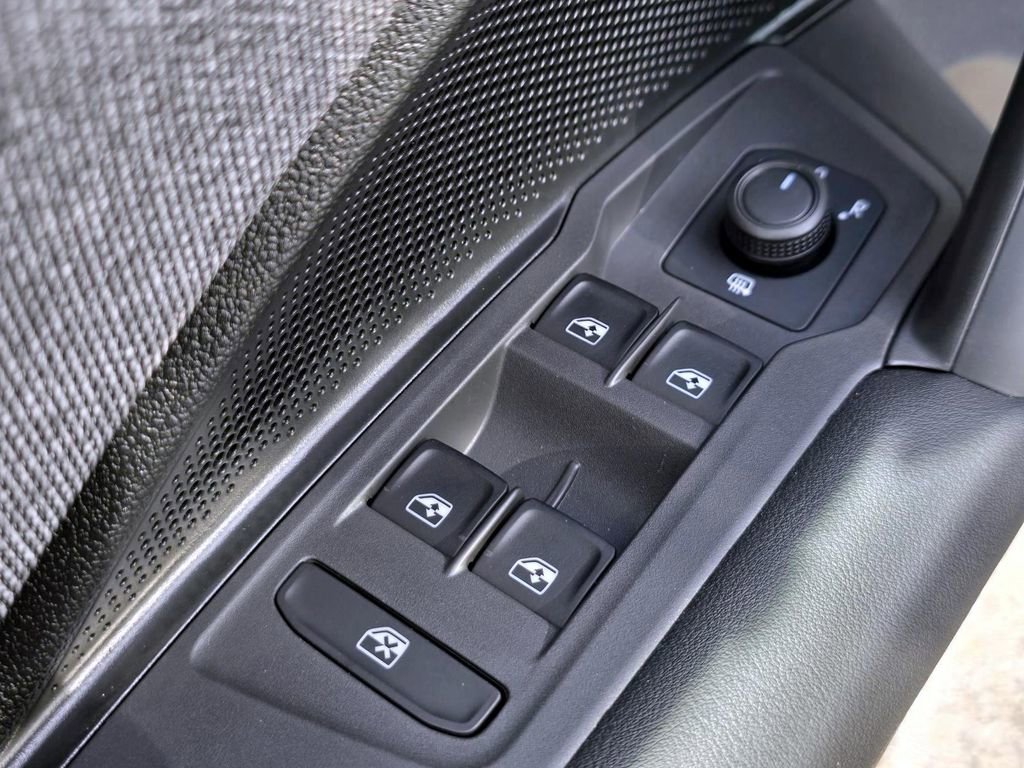New 2025 Volkswagen Tiguan S image 19