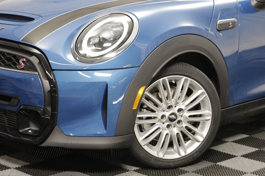 Certified 2023 MINI Cooper S FWD image 3