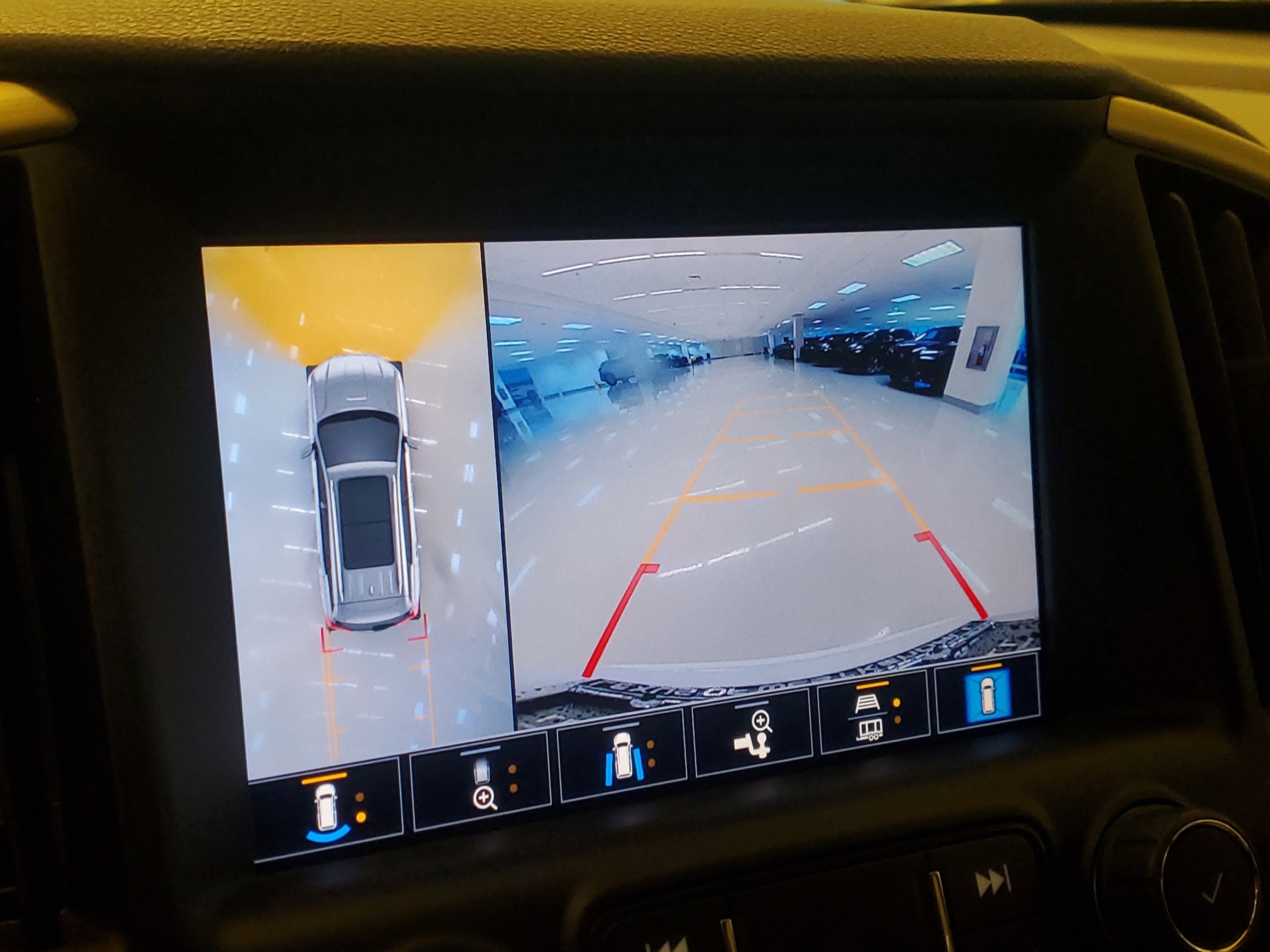 Used 2022 GMC Terrain Denali w/ Denali Premium Package image 31