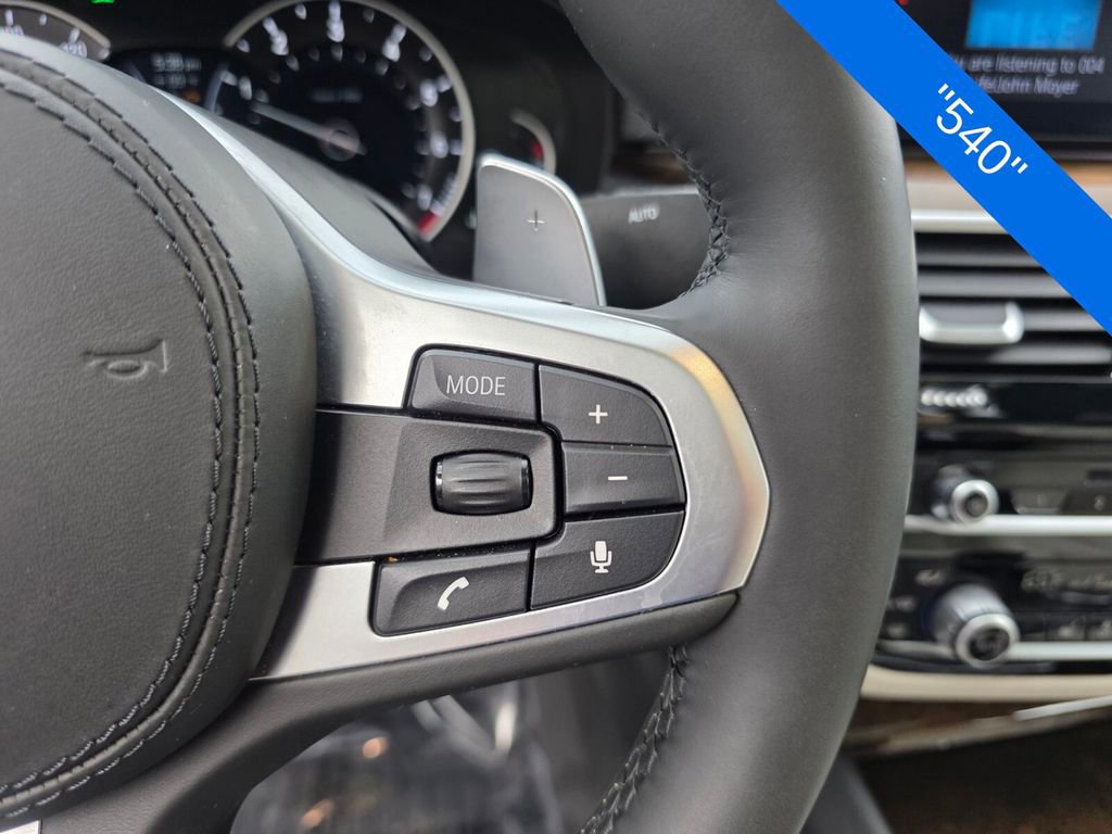 Used 2019 BMW 540i w/ Convenience Package RWD image 20