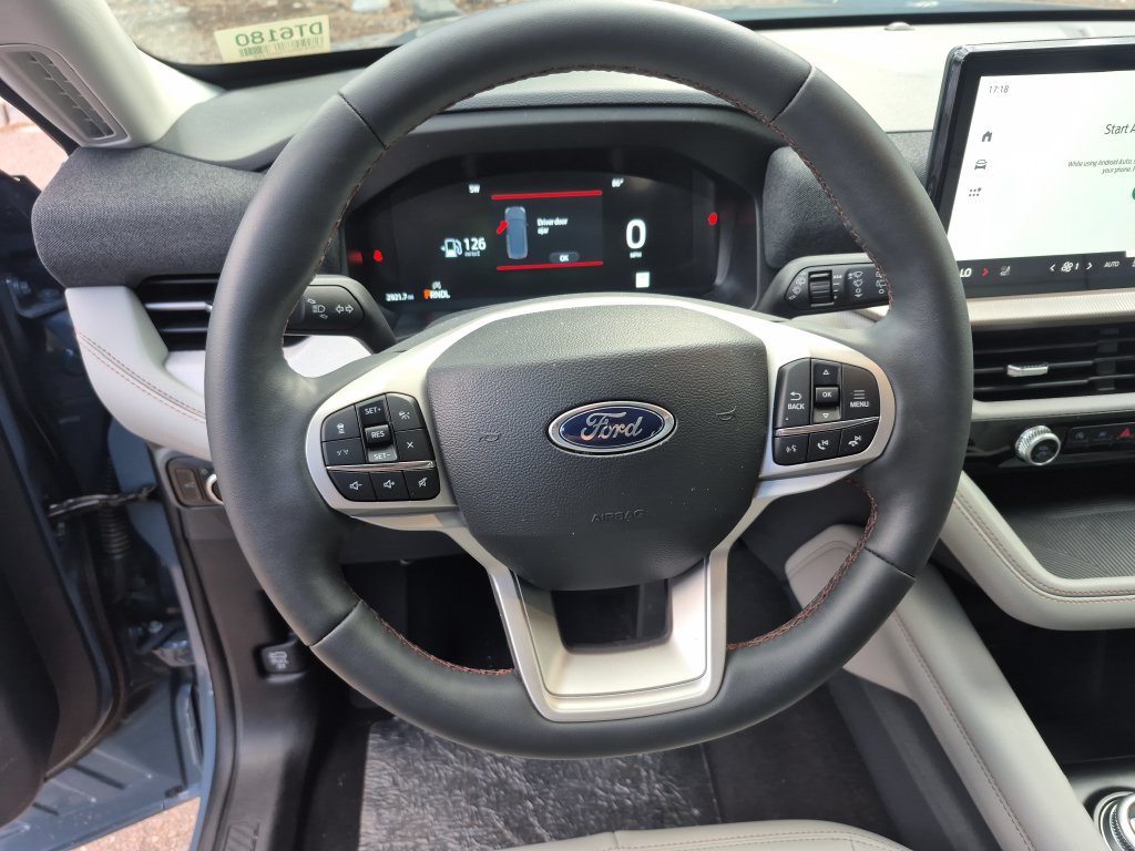 New 2026 Ford Explorer Active w/ Active Comfort Package AWD/4WD image 13