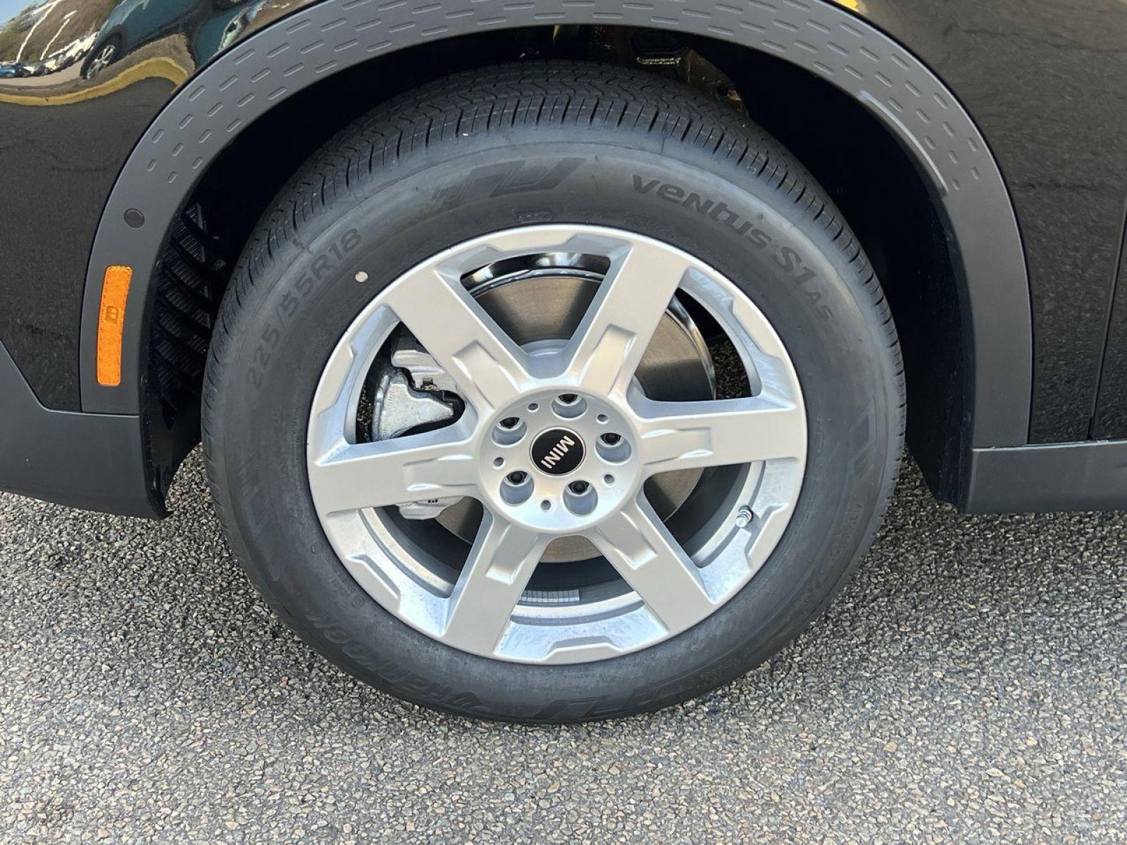 New 2025 MINI Cooper Countryman S w/ Comfort Package Max image 9