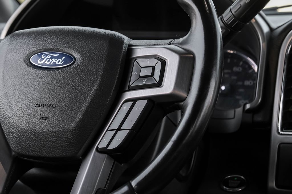 Used 2022 Ford F350 Platinum w/ FX4 Off-Road Package image 17