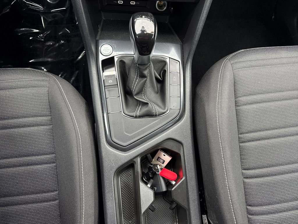 Used 2024 Volkswagen Tiguan S image 21