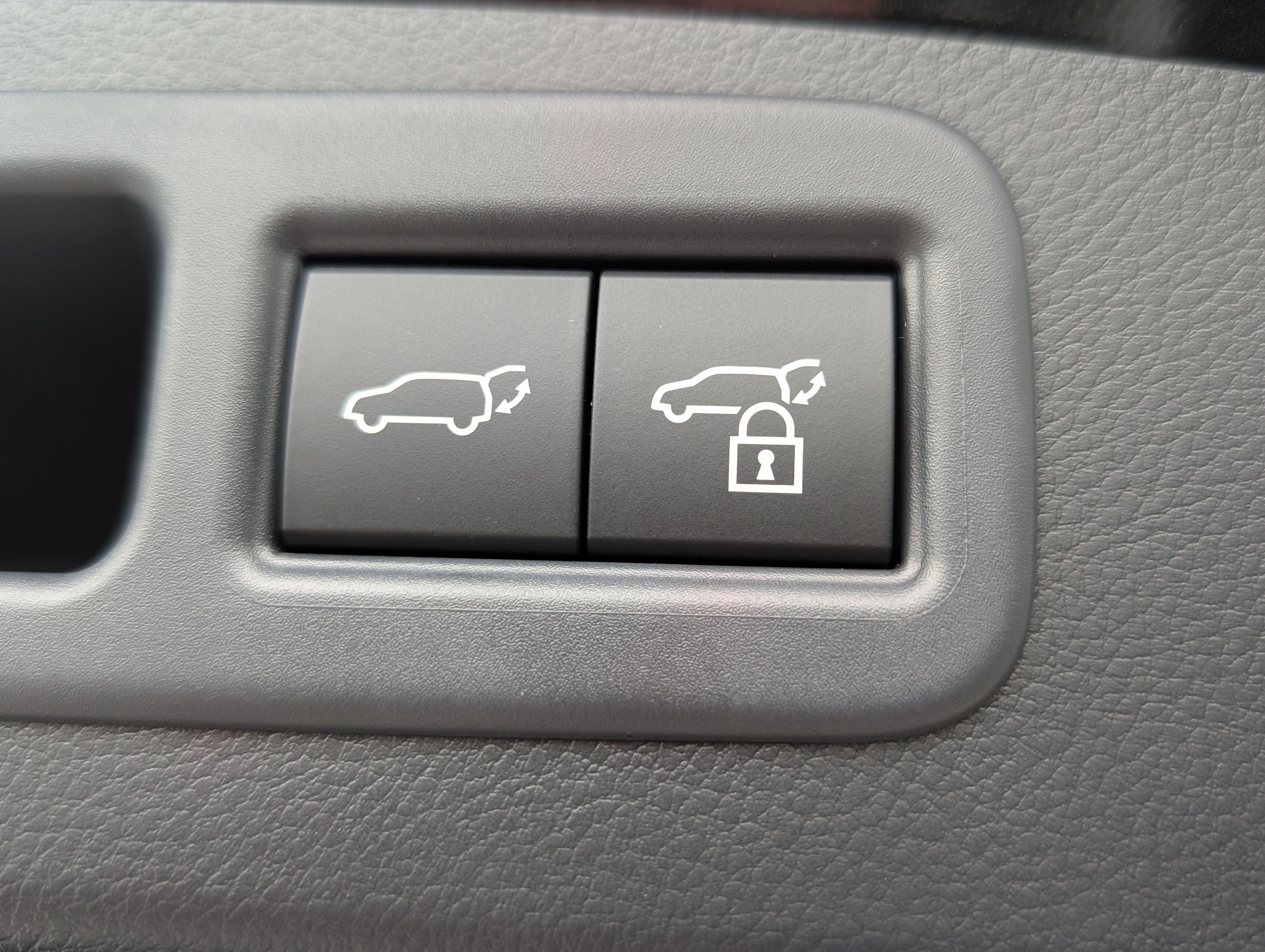 New 2026 Lexus RX 450h AWD w/ Convenience Package image 10