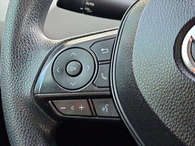 Used 2020 Toyota Corolla L FWD image 23
