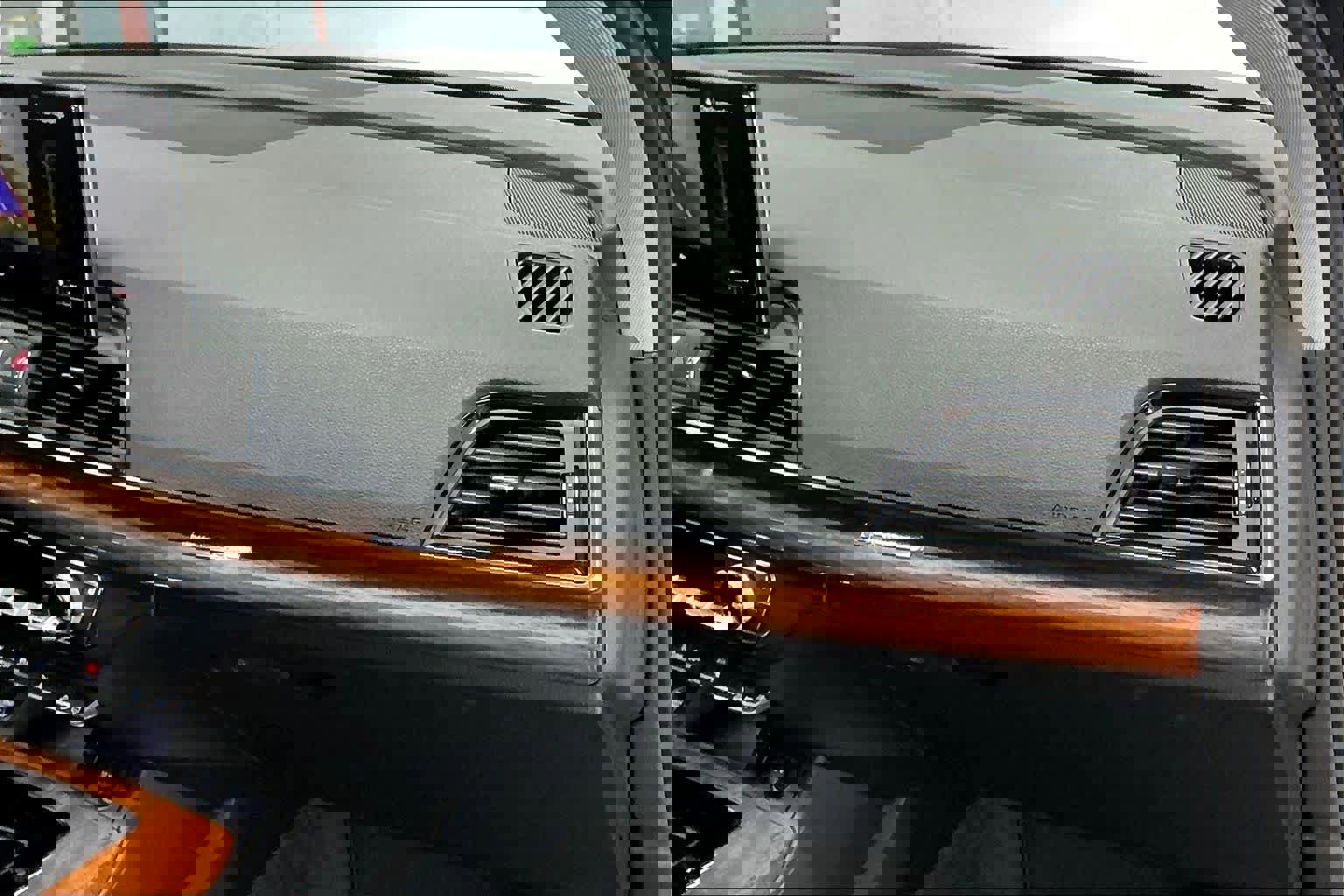 Used 2023 Audi Q5 2.0T Premium w/ Convenience Package image 18