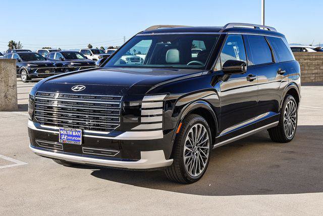 New 2026 Hyundai Palisade Calligraphy FWD image 3