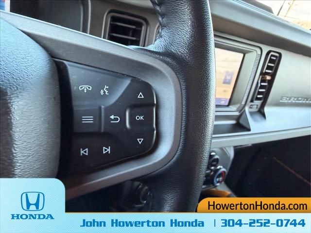 Used 2023 Ford Bronco Badlands image 16