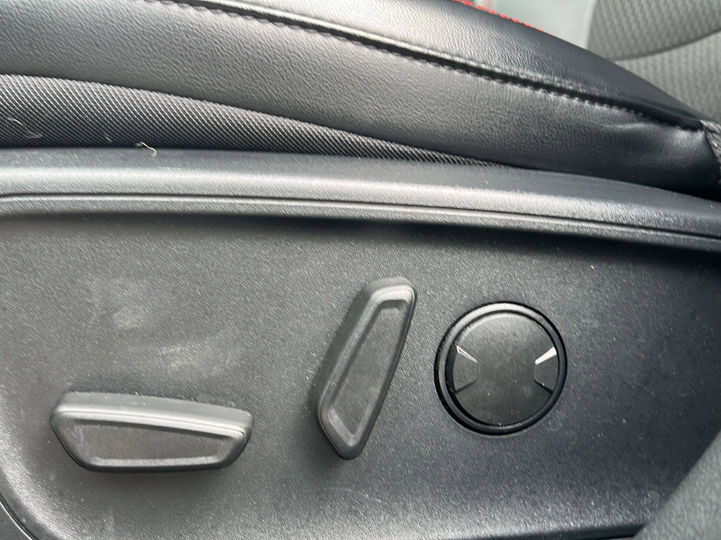 Used 2024 Ford Escape ST-Line w/ Tech Pack #1 image 14