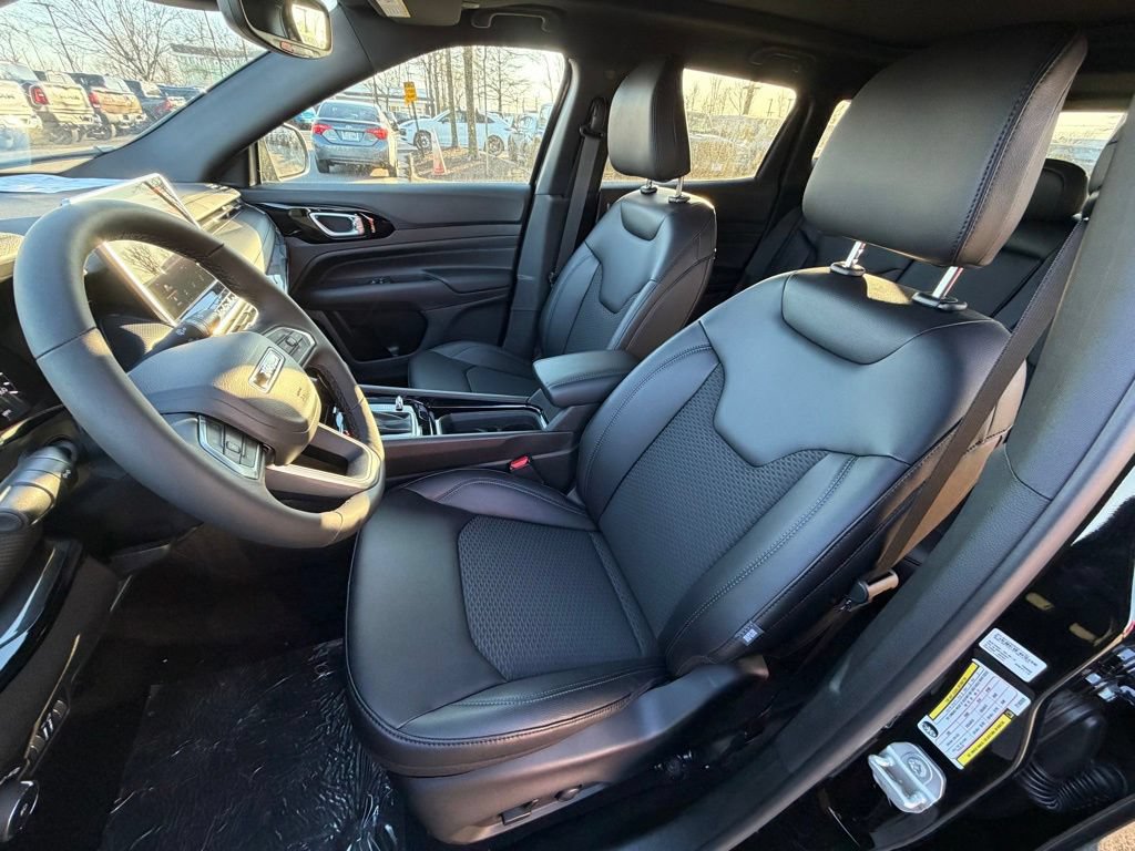 New 2026 Jeep Compass Latitude w/ Sun and Sound Group AWD/4WD image 15