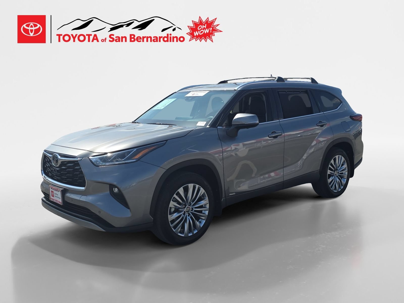 Certified 2026 Toyota Highlander Platinum AWD/4WD image 1
