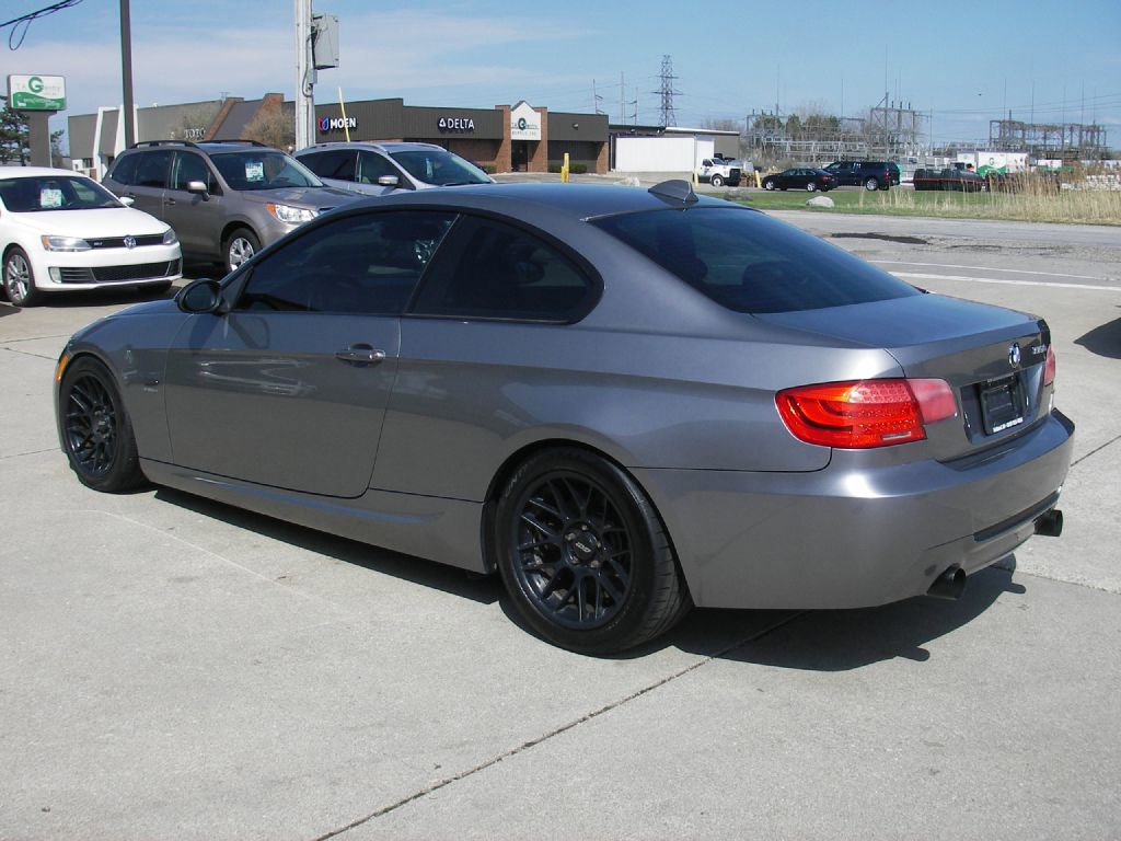 Used 2011 BMW 335is Coupe RWD image 9